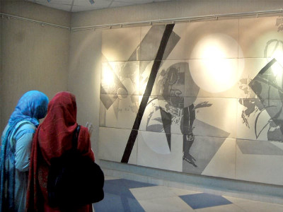 on display showcasing the true colours of japanese artwork