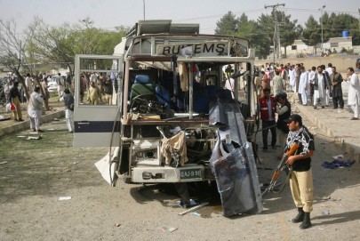 quetta violence bomb attack on bus kills five students