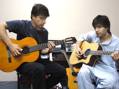 asad and jamshad peshawar s musical twins asad and jamshad peshawar s musical twins