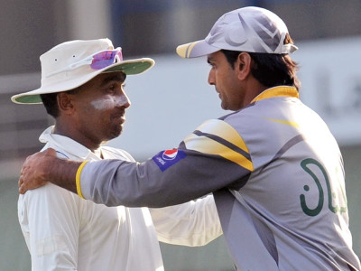 1st test pakistan brought to their knees 1st test pakistan brought to their knees