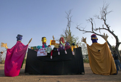 nations face threat from drug funded militants criminals zardari