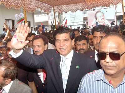 welcoming pm altaf lauds president s perseverance welcoming pm altaf lauds president s perseverance