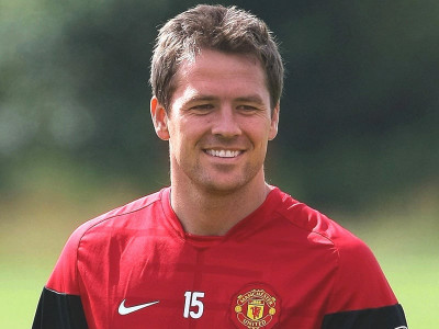 football owen in talks with al shabab