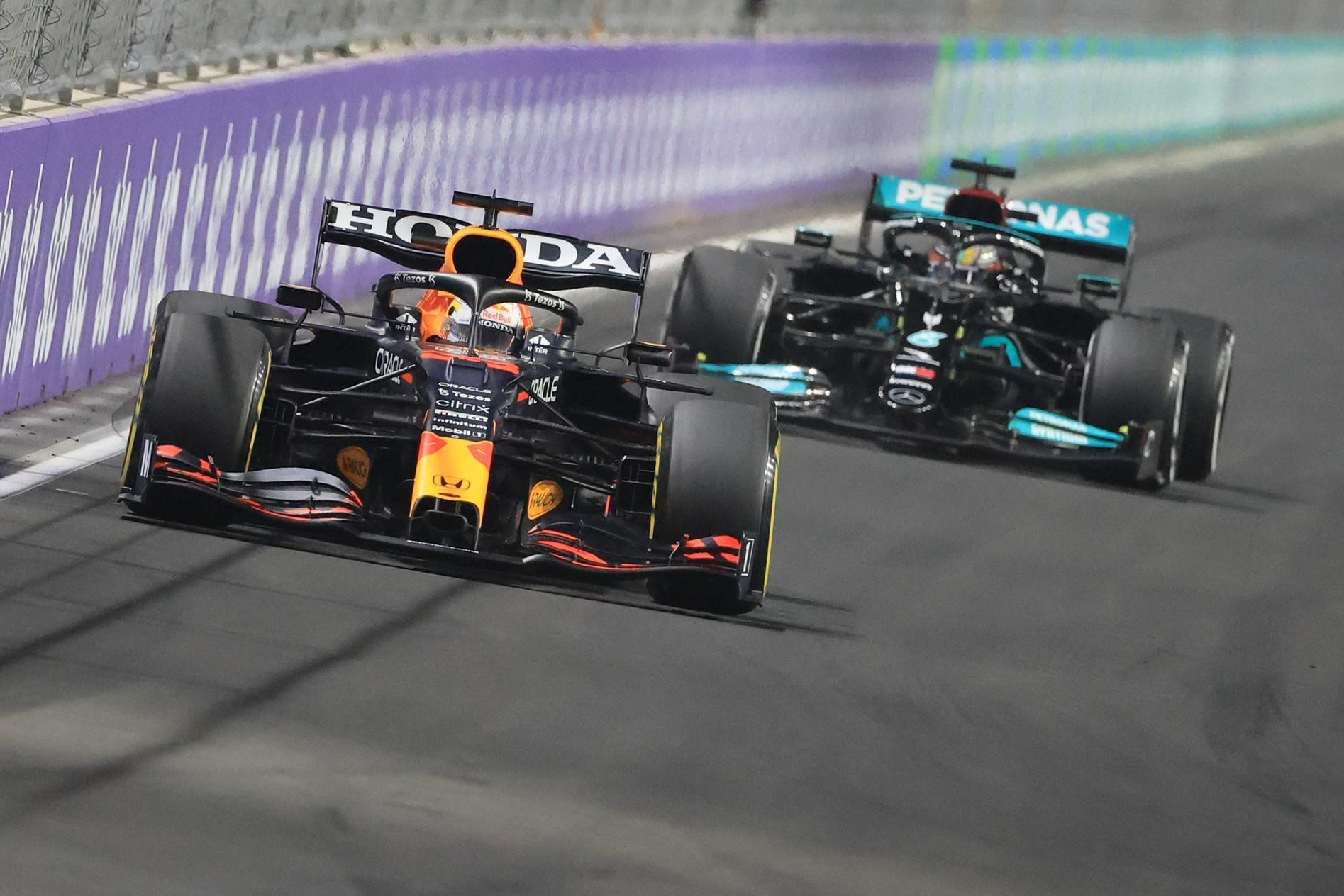 Cricket World Divided As Max Verstappen Seals Maiden Championship in Abu  Dhabi Grand Prix; Top Reactions - News18