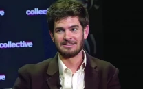 andrew garfield reacts to spider man brand new day trailer calls it really cool andrew garfield reacts to spider man brand new day trailer calls it really cool