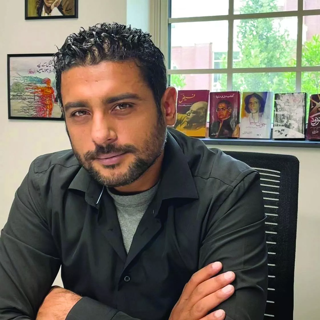 shahram is the former frontman of laal photo file shahram is the former frontman of laal photo file