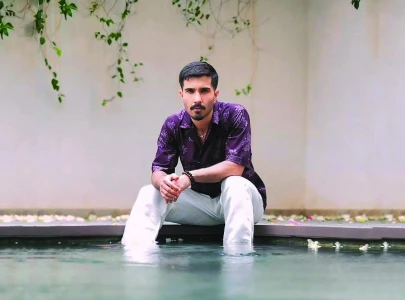 journalist calls out feroze khan s unpunctuality journalist calls out feroze khan s unpunctuality