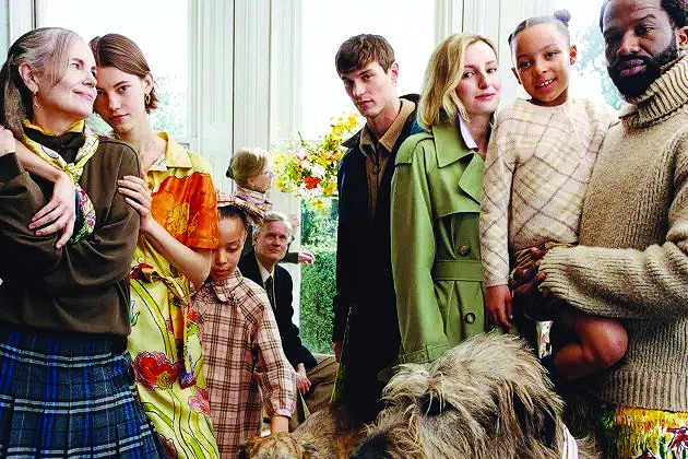 Burberry finds footing with 'Britishness' and bold cuts