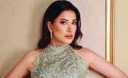 mehwish hayat reminds online trolls to show respect amid sahir lodhi mimicry trend photo file mehwish hayat reminds online trolls to show respect amid sahir lodhi mimicry trend photo file