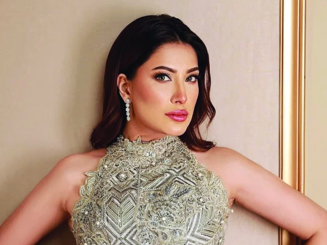 mehwish hayat reminds online trolls to show respect amid sahir lodhi mimicry trend photo file mehwish hayat reminds online trolls to show respect amid sahir lodhi mimicry trend photo file