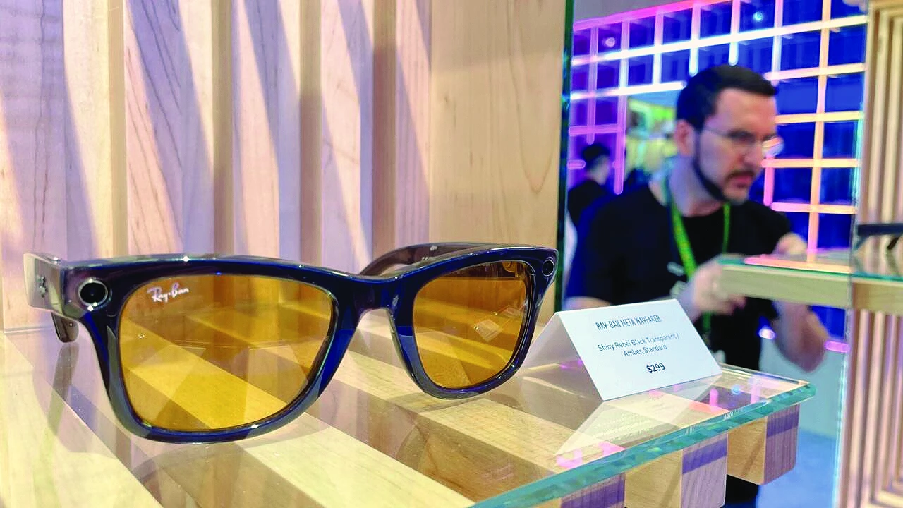 app allows flow of conversation between glasses photo afp app allows flow of conversation between glasses photo afp