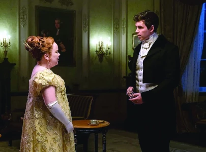 bridgerton showrunner hints at steamy fourth season