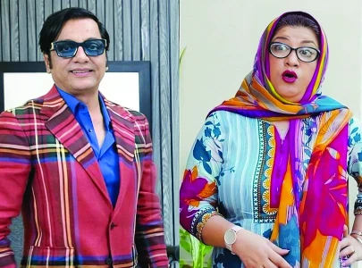 hina is younger than me but agreed to play momo hina is younger than me but agreed to play momo