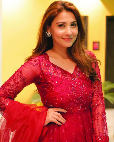 hina frequently connects with fans queries via youtube photo instagram hina frequently connects with fans queries via youtube photo instagram