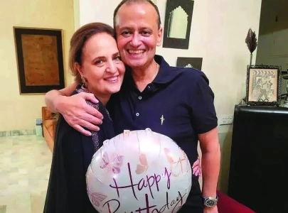 hina bayat gives it back to trolls