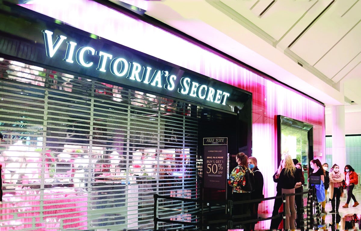 Investor demands Victoria’s Secret overhaul its board  | The Express Tribune