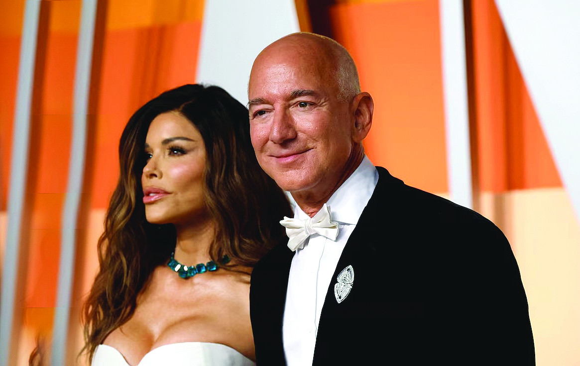 Venice locals fed up with Bezos wedding | The Express Tribune