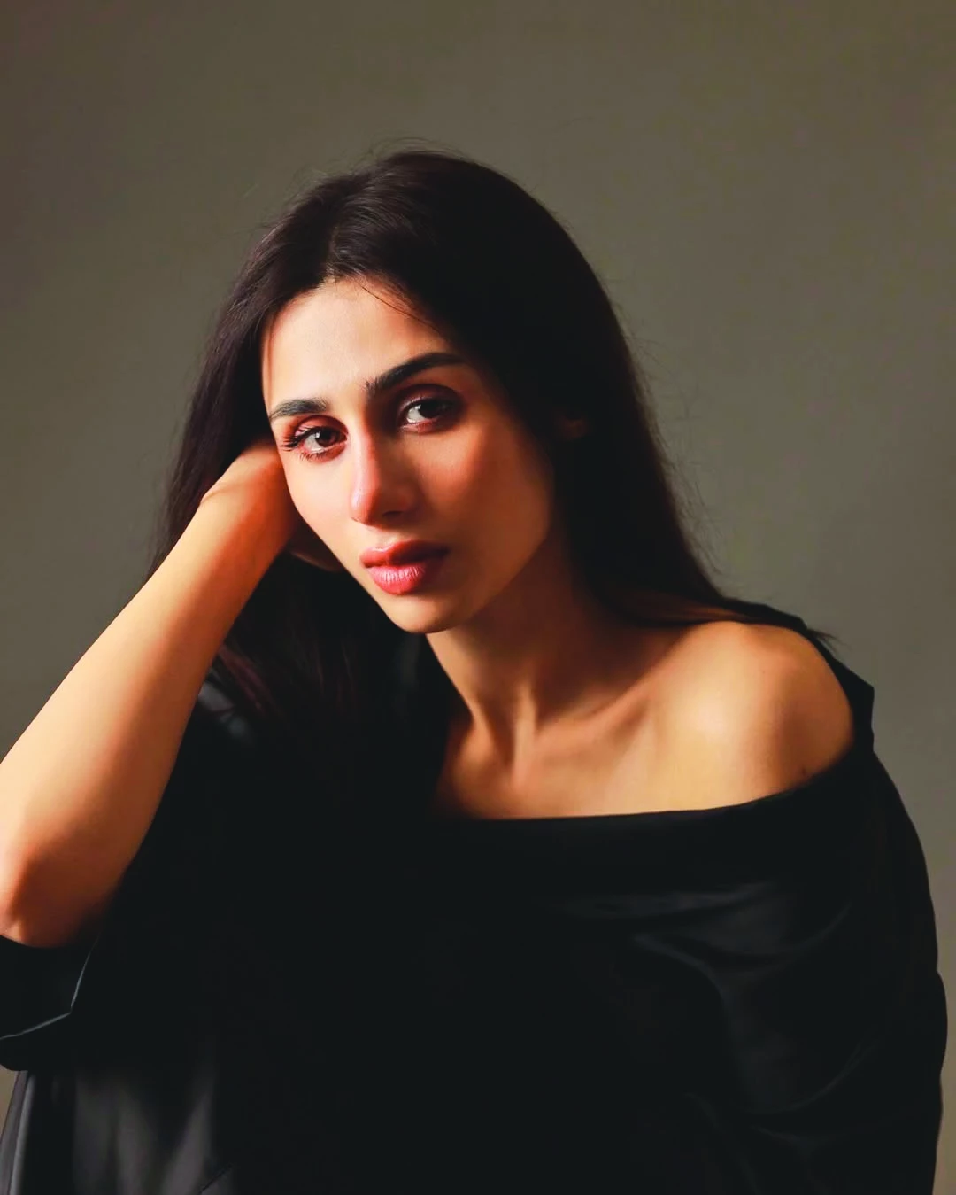 mashal last starred in bol kahani photo instagram mashal last starred in bol kahani photo instagram