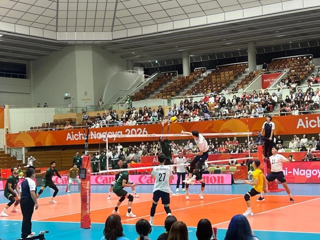 Pakistan down Kazakhstan in volleyball opener