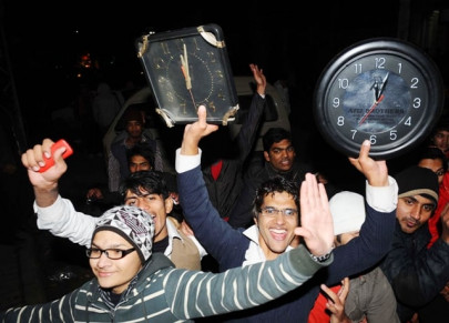 new year s night fog cold fail to dampen spirits new year s night fog cold fail to dampen spirits