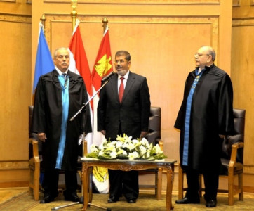 egypt s morsi sworn in as president