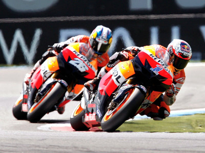 moto gp stoner wins in netherlands