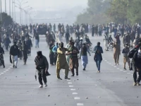 opp rifts ahead of anti govt protest