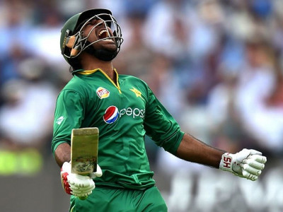 sarfraz ahmed a successful batsman wicket keeper and t20 captain sarfraz ahmed a successful batsman wicket keeper and t20 captain