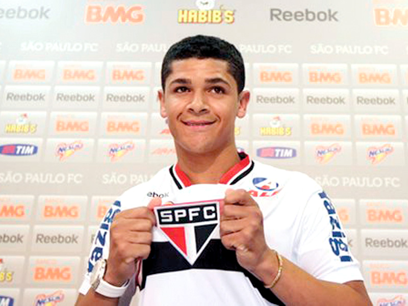 football denilson returns to sao paulo