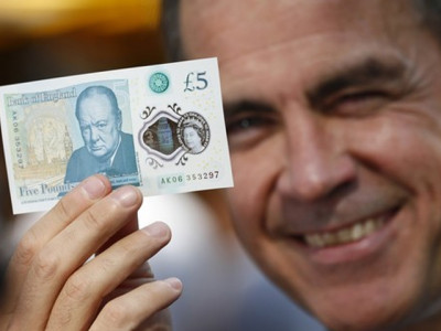 churchill s face on the new 5 note is an insult to the commonwealth churchill s face on the new 5 note is an insult to the commonwealth