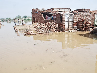 d j vu heavy rains inundate sargodha