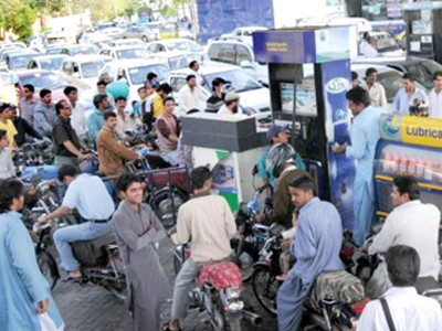 world oil prices plan under study to pass on full impact to consumers