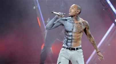 chris brown s fortune tops billboard album chart