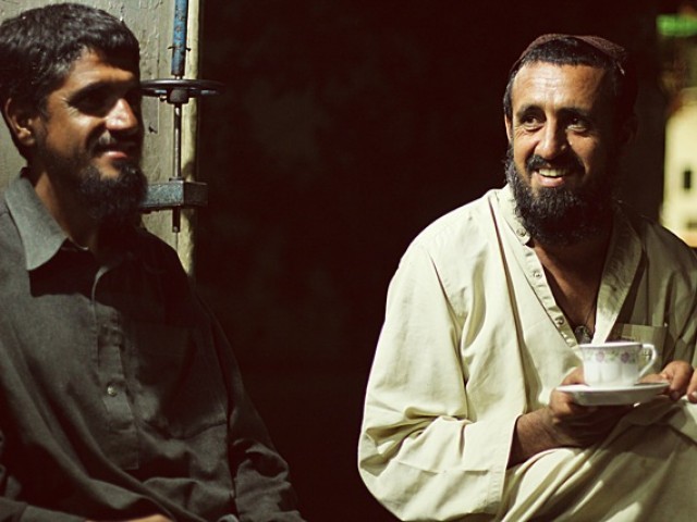 Hanging out at a dhaba. PHOTO: MAANSAL STUDIOS