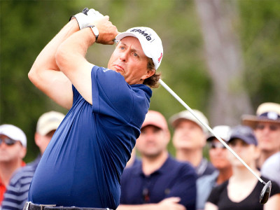 golf mickelson finds form at scottish open