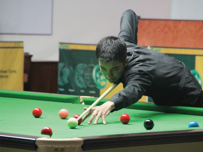snooker majid bounces back in u21 event
