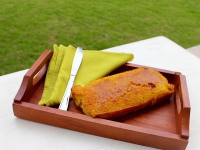 the original king cake   the pound cake