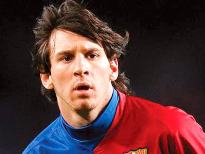 football messi roots for xavi and iniesta