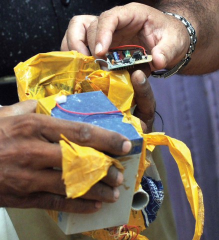 tragedy averted 12kg bomb planted near safoora school defused tragedy averted 12kg bomb planted near safoora school defused