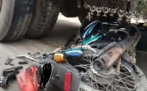 two killed one injured in karachi road accidents