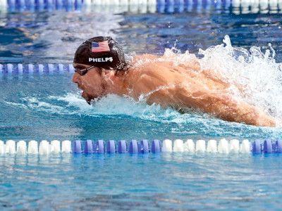 swimming phelps primed to peak in london