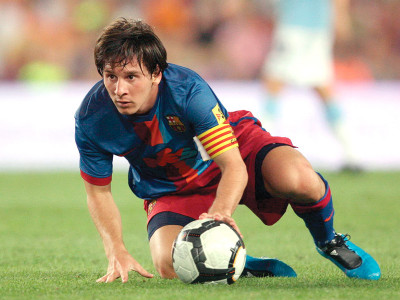 football messi in injury setback