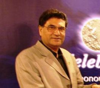 olympics contingent must wear shalwar kamiz says pakistan s chef de mission