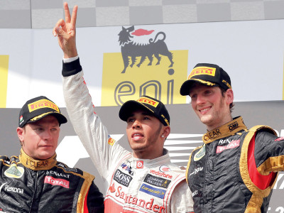 f1 hamilton clinches a hungary win