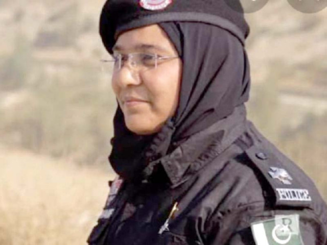 k p police asi saima sharif photo express k p police asi saima sharif photo express