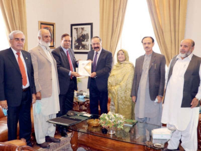 bpsc urged to play role for maintaining merit