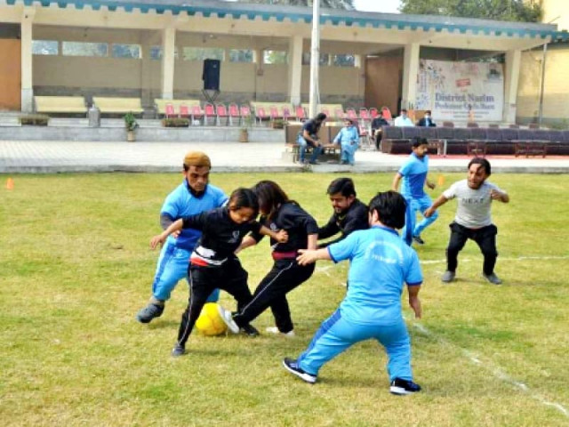 players try to outdo their rivals during last year s dwarf sports festival held in nowshera photo express players try to outdo their rivals during last year s dwarf sports festival held in nowshera photo express