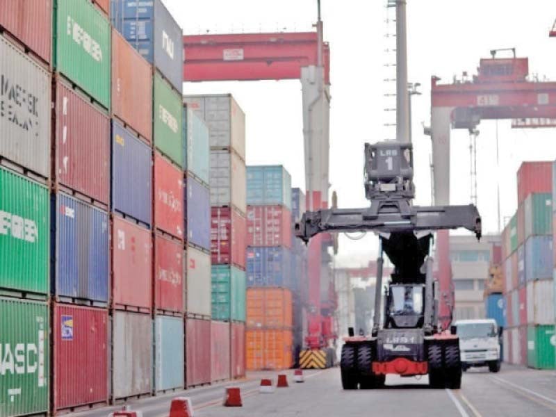 Import ban pushes Pakistan’s current account into surplus