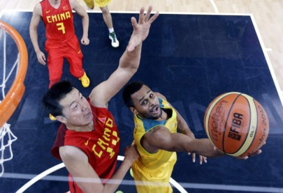 olmypics australia down china in basketball