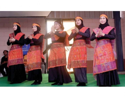 indonesian performers present a traditional dance at my karachi expo opening photo nni